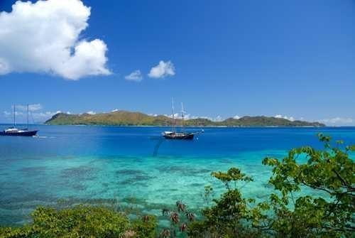 彩虹生日蛋糕